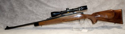 Remington 700 30.06 W/ scope  SUPER NICE